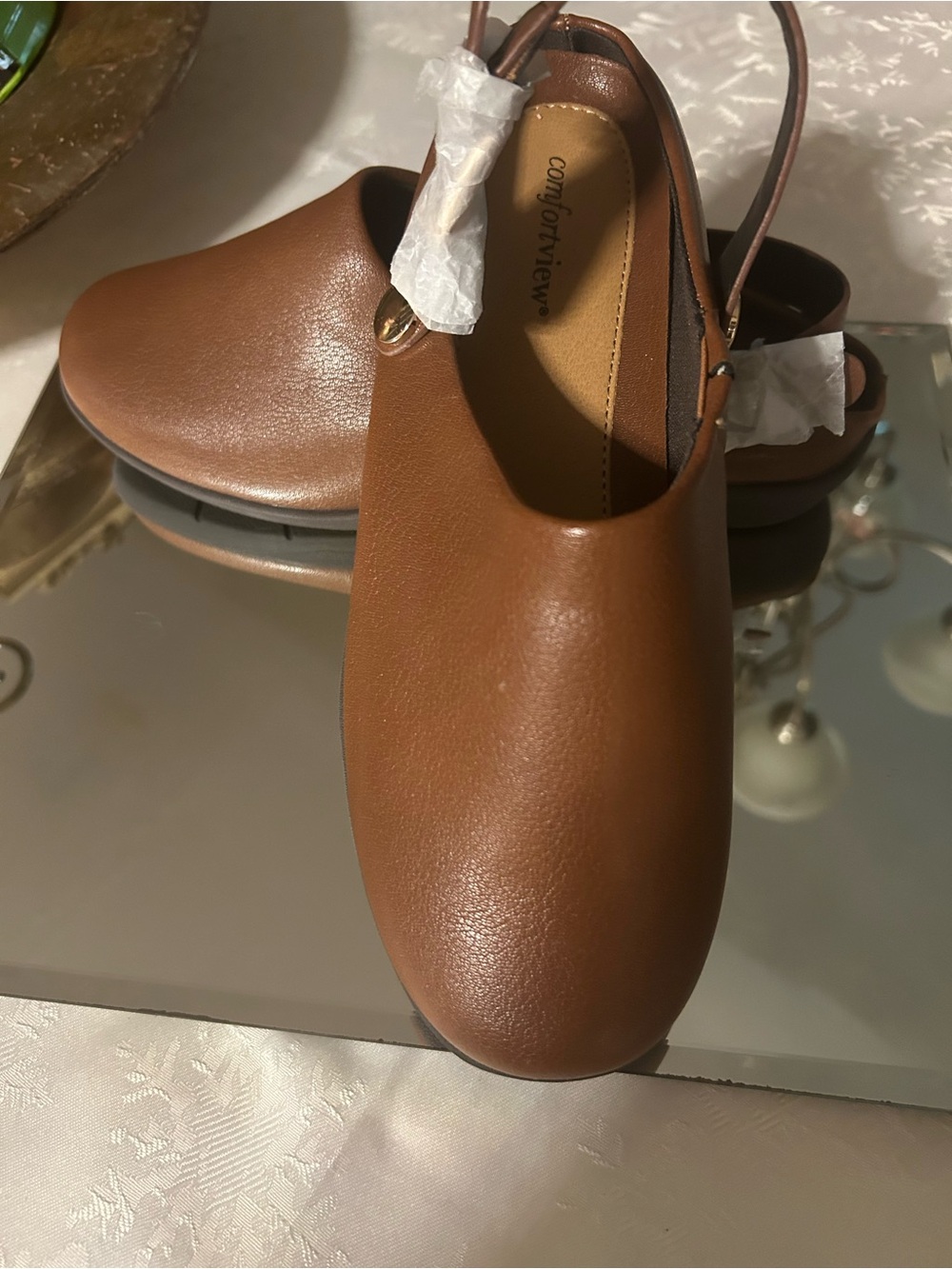 comfortview Women's Tan Slingback Clog Flats